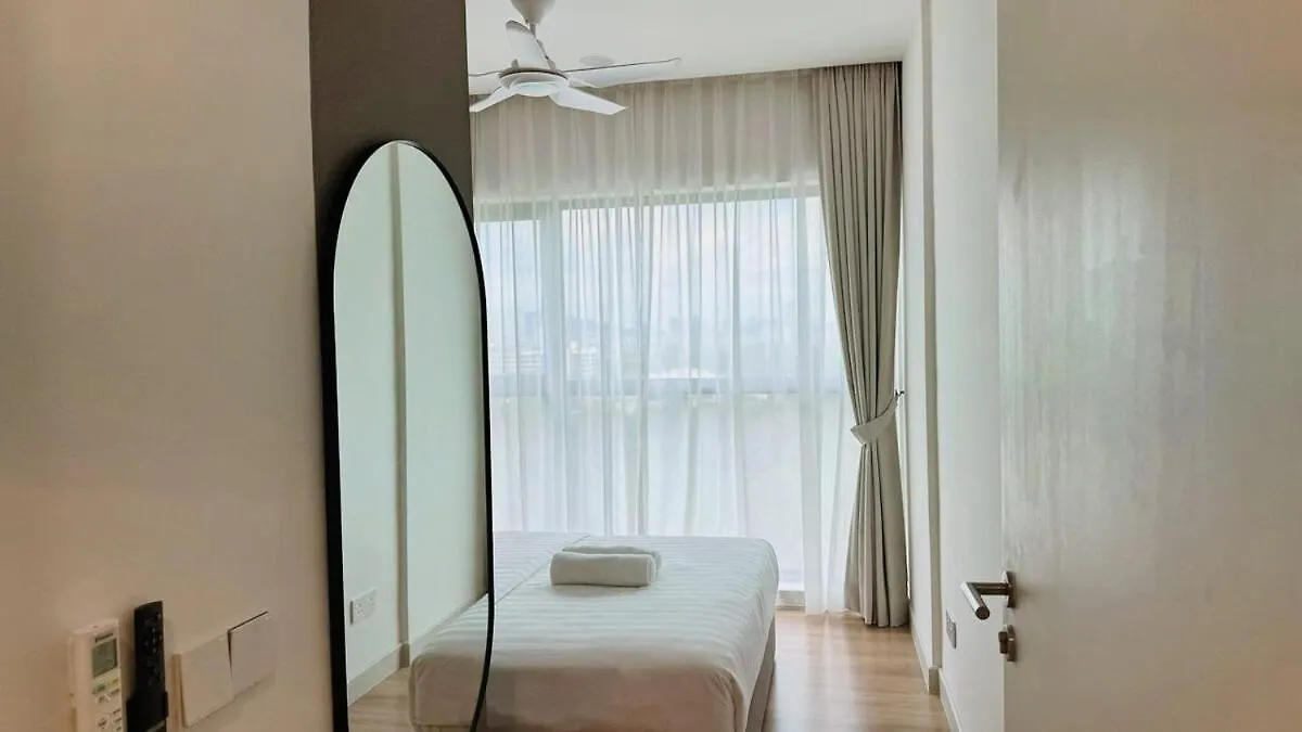 The Atrium At Jalan Ampang By Okbnb - Warm & Cozy 3Bedroom Family Suite Nearby Klcc Kuala Lumpur 0*,  Malaysia