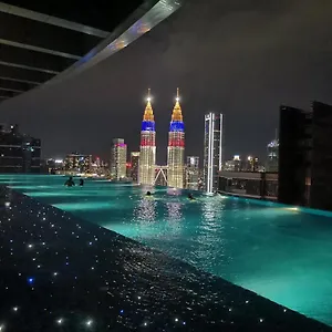 Crystal Suites At Eaton, Klcc Apartment